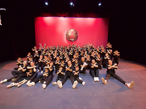 Academia baile Academia De Baile “The X”