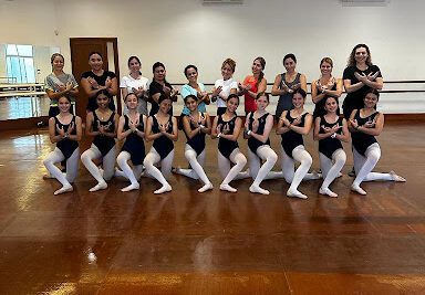 Centro De Arte Bertha De La Pena Academia De Danza Clasica Escuela De Ballet Merida 1.jpg