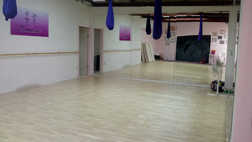 Academia baile Dantzari Escuela De Danza