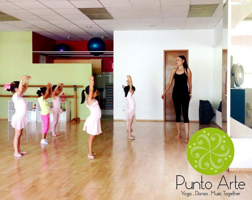 Academia baile Punto Arte, Academia De Danza